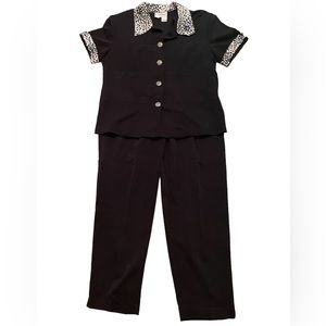 Womens Bestsy’s Things 2 piece black pantsuit size 16